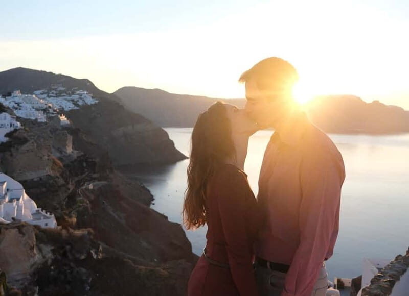 Santorini: InstaPhotoshoot and Culture Walk in Oia - Key Points