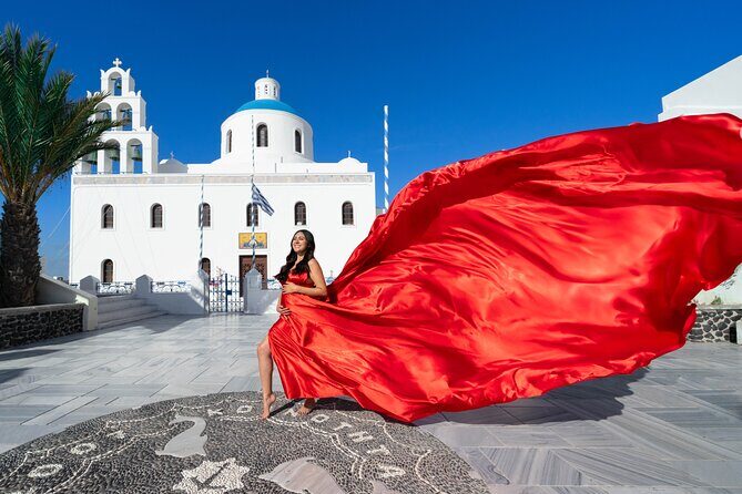 Santorini L.P. Photography Session - Why Travelers Love This Experience