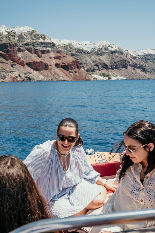 Santorini: License Free, Luxurious Small Boat Rental - FAQ