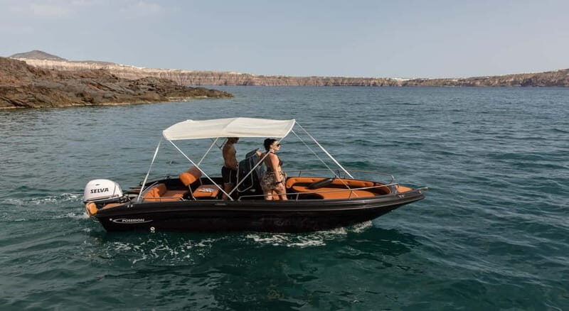 Santorini: License free Luxury boat and snorkeling included - Detailed Breakdown of the Experience