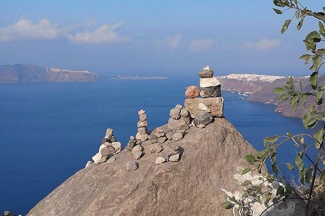 Santorini Luxury private tour for small groups - A Detailed Look at the Santorini Private Tour