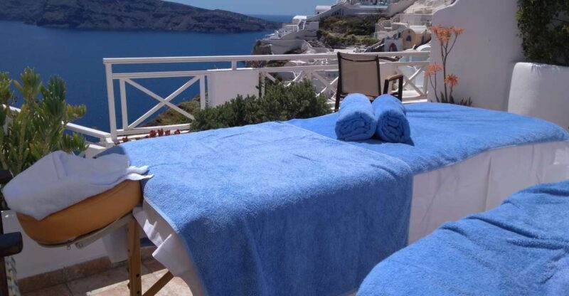 Santorini: Mobile Couples Massage at Your Private Villa - FAQ