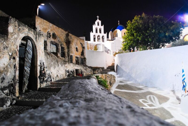 Santorini: Oia Cultural Highlights Sunset Walking Tour - FAQs