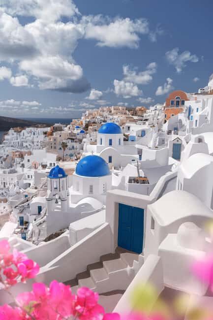 Santorini: Oia Flying Dress Photoshoot by SokoLOVE - Who Should Consider This Experience?