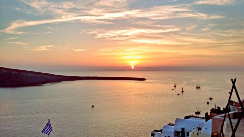 Santorini Panoramic Firostefani & Oia Blue Dome Private Tour - FAQs