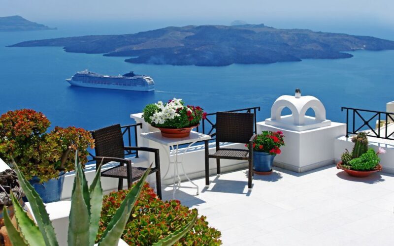 Santorini: Private Custom Island Guided Tour 3 - 5 hours - A Personal Look at the Santorini Private Tour