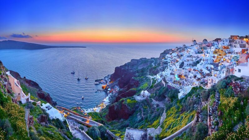 Santorini: Private Guided Sunrise Tour with a Sunrise View - Discovering Santorini at Dawn: A Practical Overview