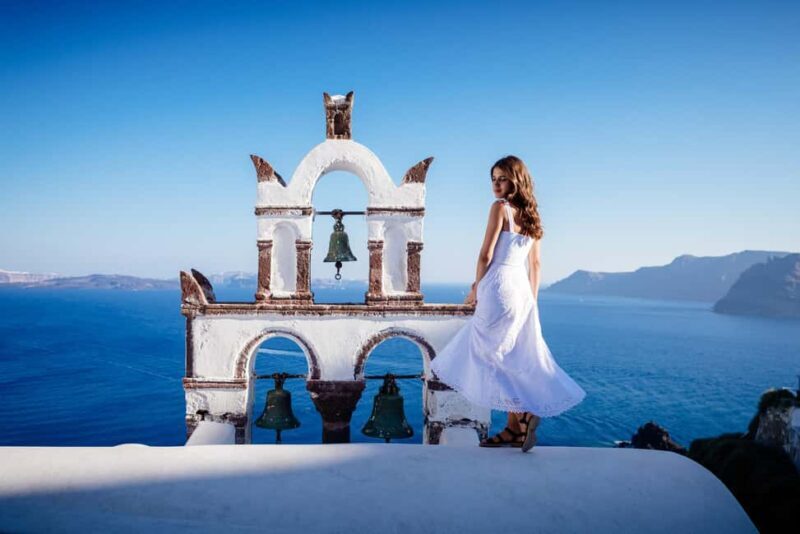 Santorini: Private Photoshoot with Professional Photographer - FAQ