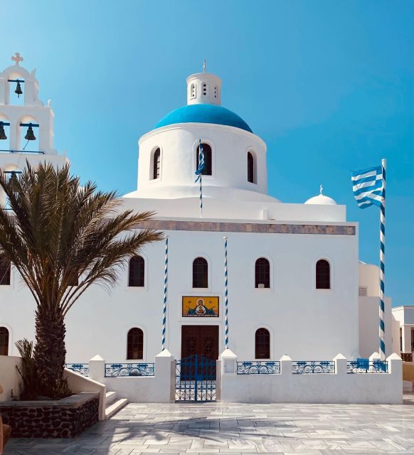 Santorini: Private Tour in the Picturesque Village of Oia - Santorini: Private Tour in the Picturesque Village of Oia