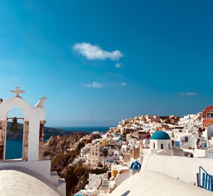 Santorini: Private Tour in the Picturesque Village of Oia - The Itinerary Breakdown