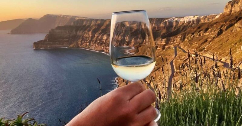 Santorini: Private wine tasting and local music tour - A Detailed Look at the Santorini Private Wine & Music Tour