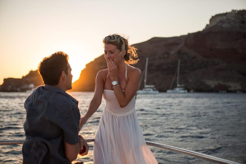 Santorini Proposal: A Luxury Photoshoot for Your Yes! Moment - Why You Might Love This Experience