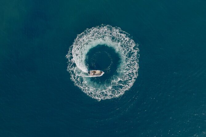 Santorini Rent a Boat - License free - Why Choose This Santorini Boat Rental?