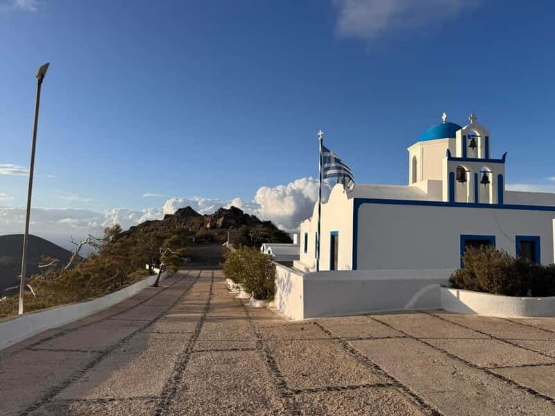 Santorini: Romantic Proposal with Caldera View - Key Points