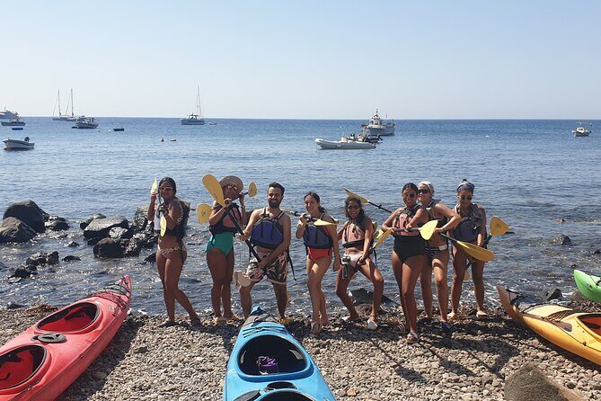 Santorini Sea Kayak - South Discovery, Small Group incl. Sea Caves and picnic - FAQ