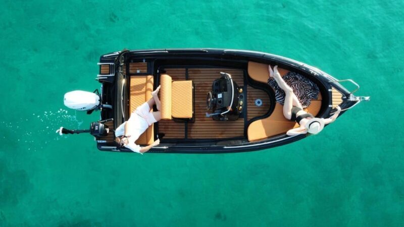 Santorini: Self-Drive Boat Rental without Boat License - Authentic Experiences and Personal Touches