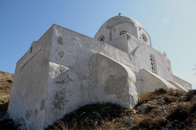 Santorini Shore Excursion: Private Tour of Oia and Fira, including Museum of Prehistoric Thira and Wine Tasting - Frequently Asked Questions