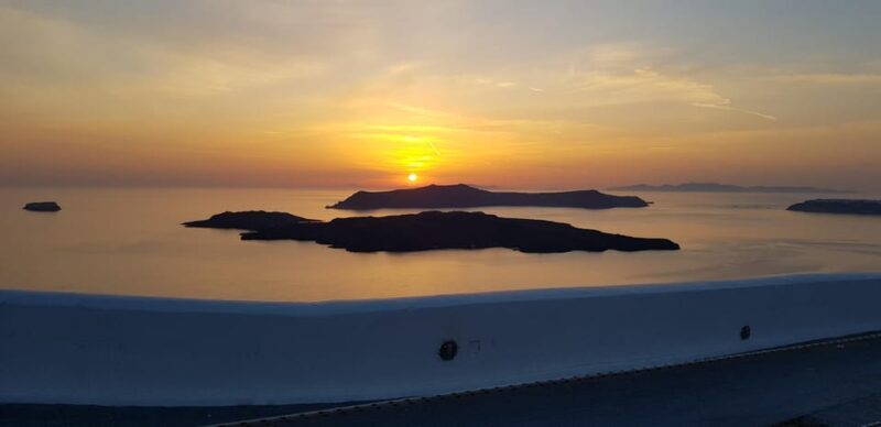 Santorini: Sightseeing Island Tour (Private) - What Could Be Better