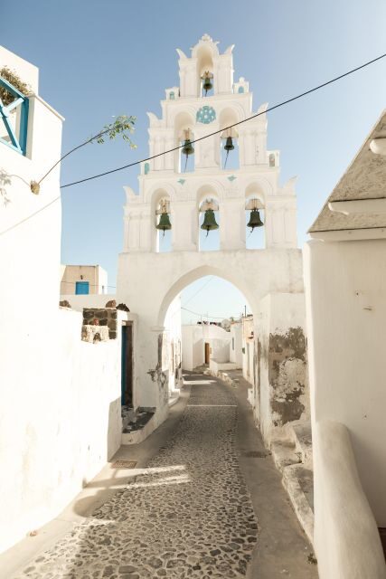 Santorini: Spend The Day With A Local - Key Points