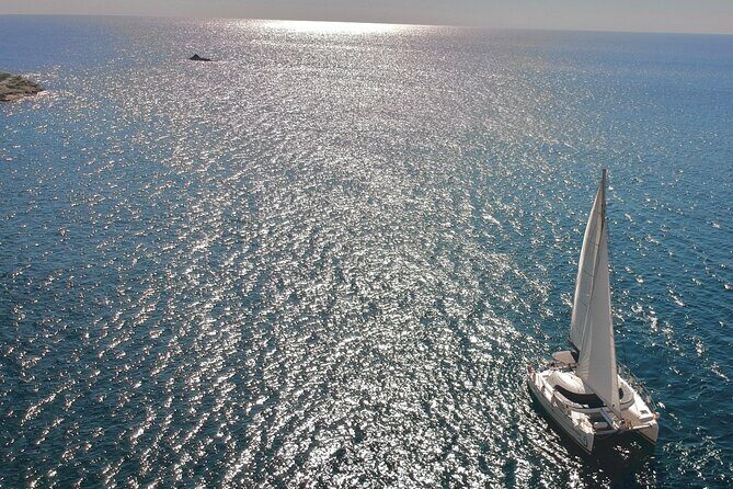 Santorini: Standard Small-Group Catamaran Cruise with Food/Drinks - The Sum Up