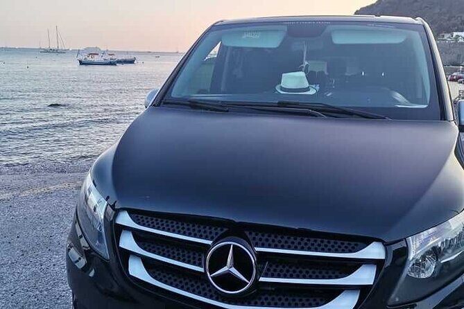 Santorini Taxi Service - Key Points