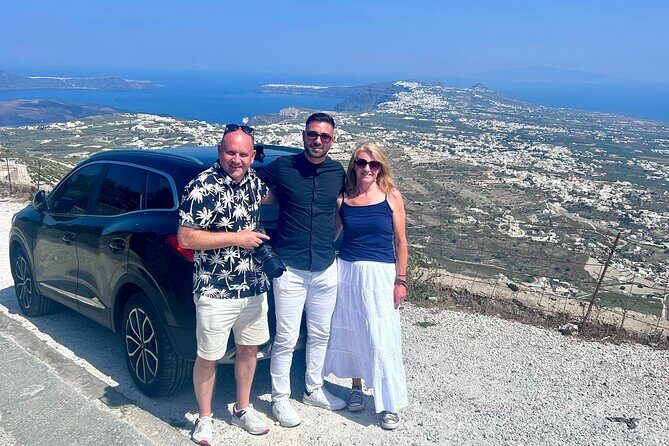 Santorini Taxi / Transfer Service From or To Airport - The Practical Voice of Santorini Transfers