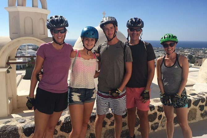 Santorini Tour on Electric Bikes & Scooters - Exploring Santorini on Two Wheels: The Experience