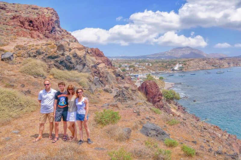 Santorini: Traditional Sightseeing Bus Tour with Oia Sunset - Key Points