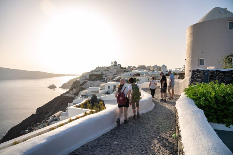 Santorini: Volcanic Islands Cruise with Hot Springs Visit - Practical Tips for Making the Most of This Tour