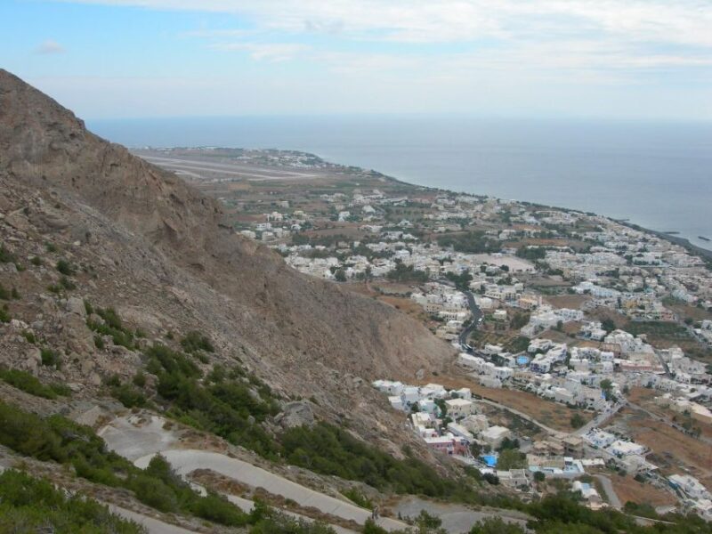 Santorini Walk Hiking Experience to Ancient Thira - Who Should Consider This Tour?