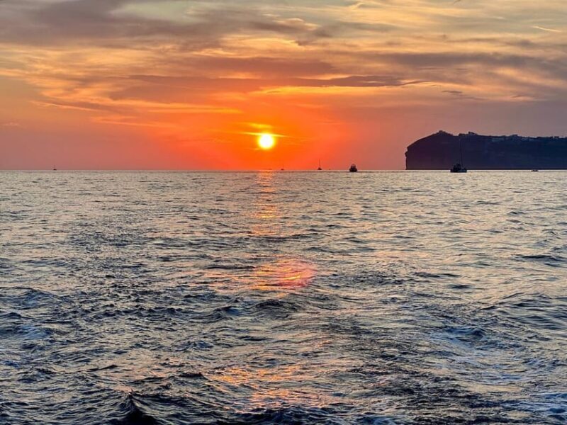 Santorini:Cruises with Catamaran around the Volcanic Island. - What You’ll Love About This Tour