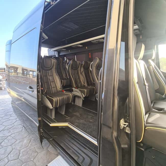 Santorini:Private Top Highlights & Hidden Gems Tour - Flexibility and Personal Touch