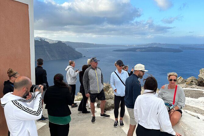Santorini's Famous Fira to Oia Hike: A Private tour Adventure - The Starting Point: Fira, the Heart of Santorini
