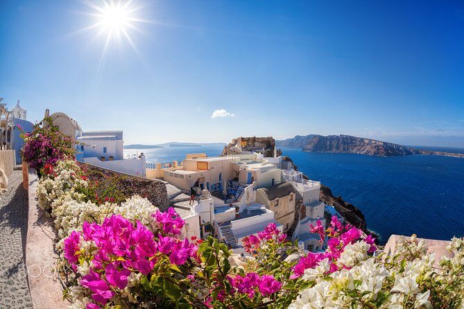 Santorini:The Famous Spots & Blue Domes -4 hours Private Tour - The Magic of Santorini in Four Hours
