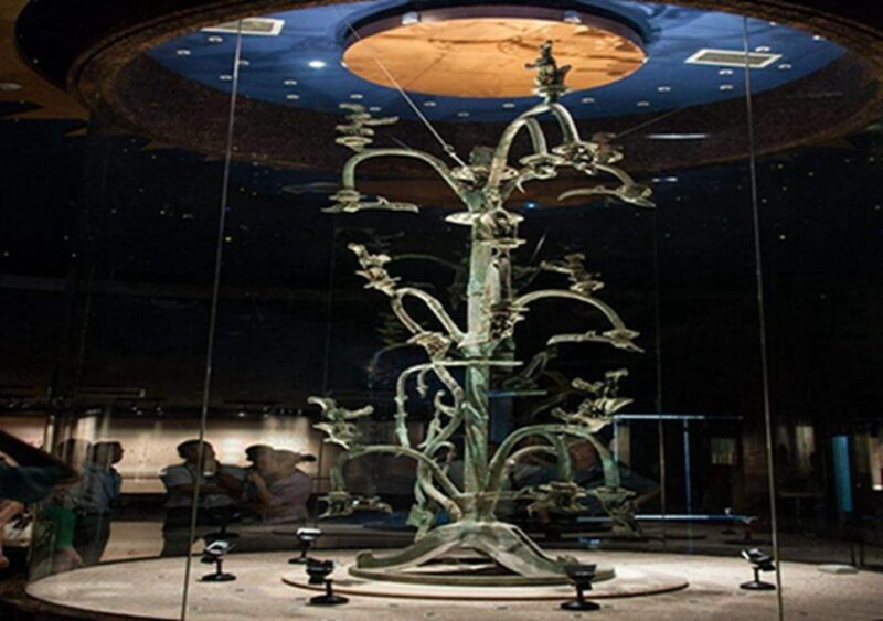 Sanxingdui Museum Small Group Tour with Optional Panda Base - Who Should Consider This Tour?