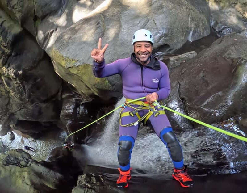 São Miguel: AdventurePark Canyoning Salto do Cabrito, Azores - Safety and Group Size