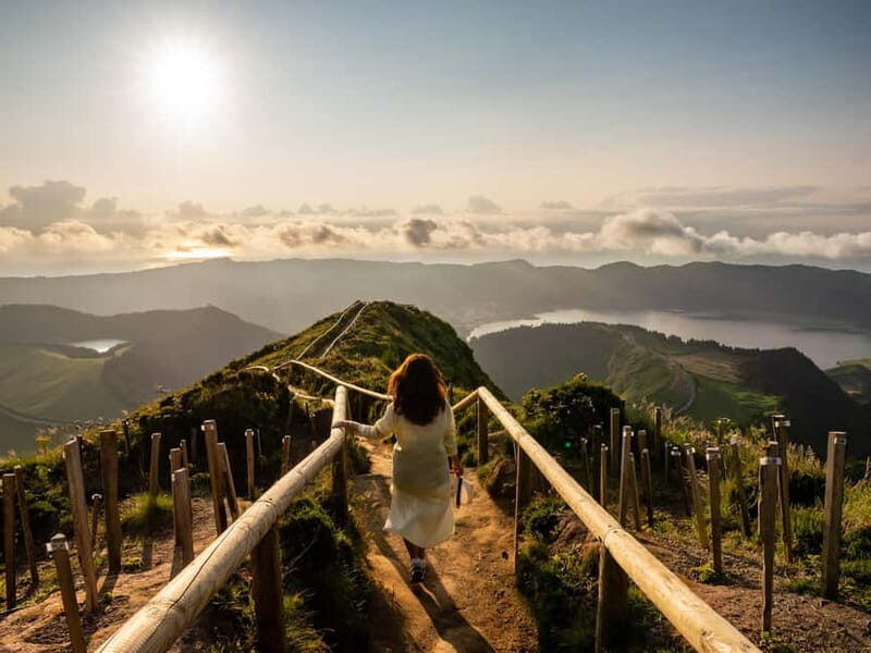 São Miguel Azores: Professional Photoshoot with Local Guide - Exploring São Miguel with a Skilled Guide and Photographer