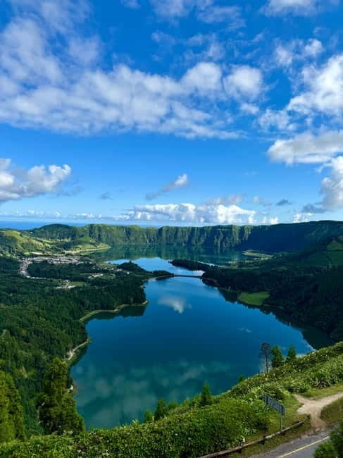São Miguel Azores: Sete Cidades Guided tour with a local - An In-Depth Look at the São Miguel Sete Cidades Tour