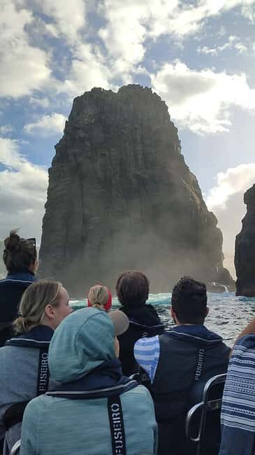 São Miguel: Boat Tour  Volcanic Wonders, Caves & History - São Miguel: Boat Tour of Volcanic Wonders, Caves & History