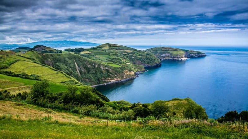 São Miguel: Furnas Volcano & Tea Plantation Tour & Lunch - Frequently Asked Questions