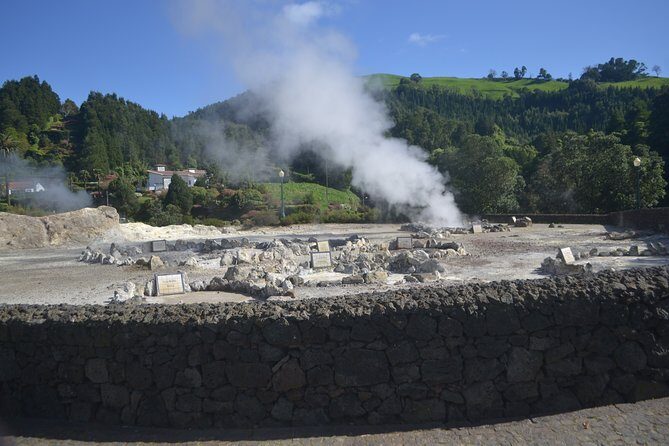 São Miguel Island Sete Cidades, Lagoa do Fogo and Furnas - The Overall Experience and Authenticity
