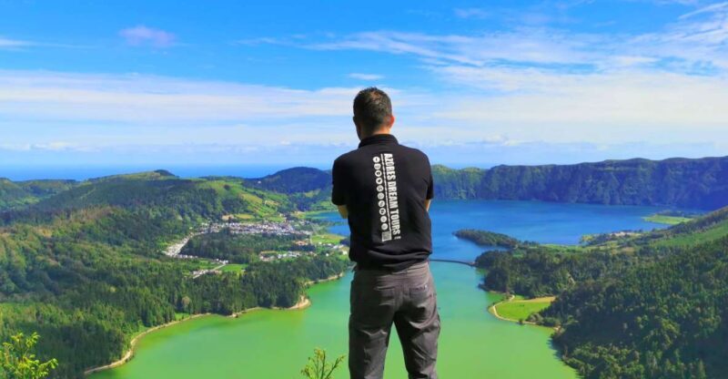 São Miguel West: Sete Cidades and Fogo Tour with Lunch - Key Points