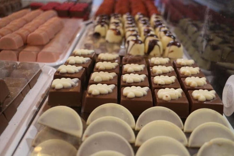 São Miguel:Rabo de Peixe From the Market to the Harbour Tour - FAQs