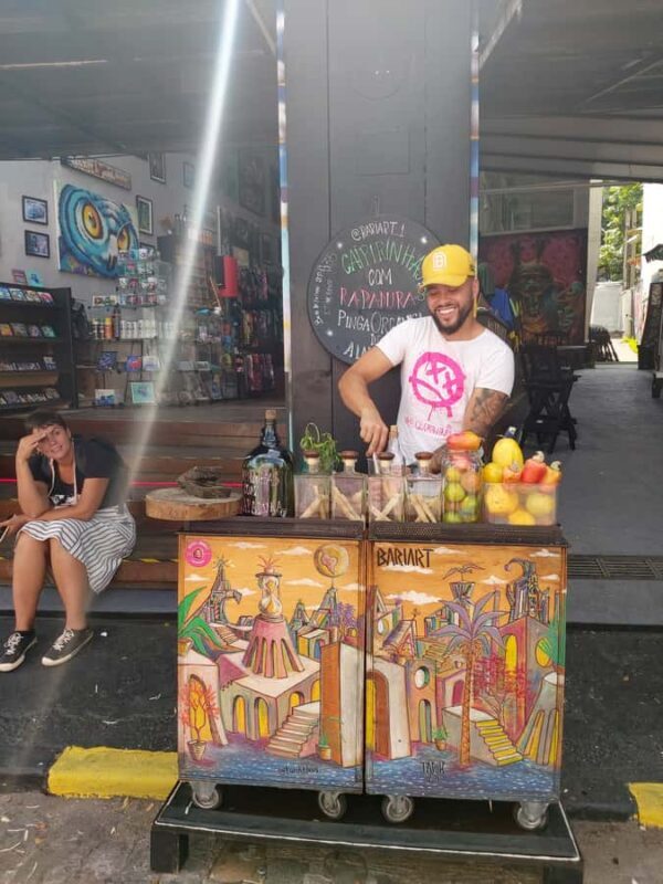 São Paulo: Bar and Street Art Crawl with Local Guide - Discover São Paulo’s Art and Nightlife with a Local Guide