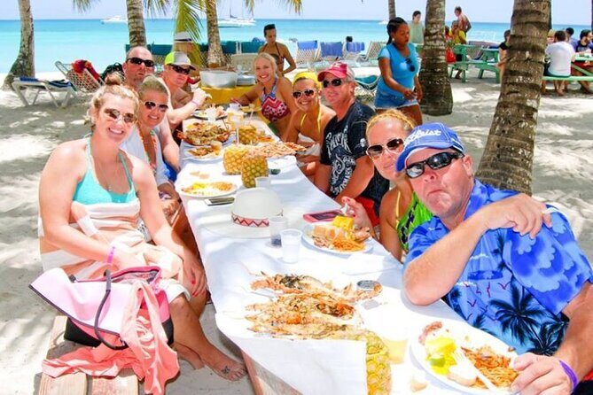 Saona Island Catamaran Adventure with Free Food and Transportation - Summing Up: Is It the Right Tour for You?