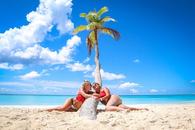 Saona Island Catamaran Tour Buffet & Open Bar from Punta Cana - FAQ