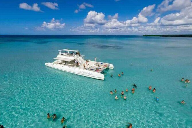 Saona Island Day Trip From Punta Cana with Pick Up and Open Bar - Who Will Love This Trip?