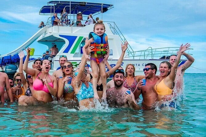 Saona Island Private +8 People Platinum Transfer - The Sum Up