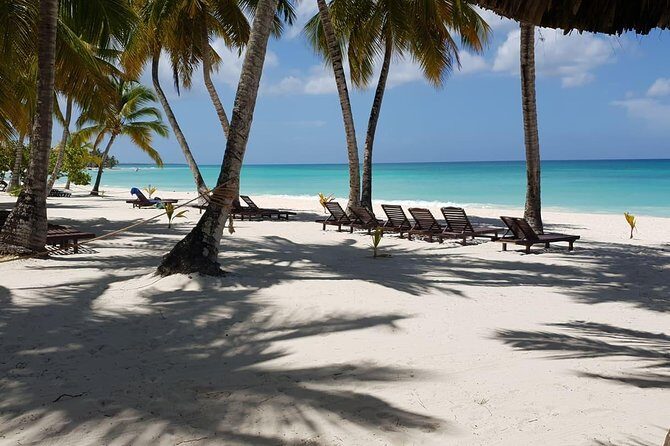 Saona Island small group and relax - luxury catamaran - FAQs