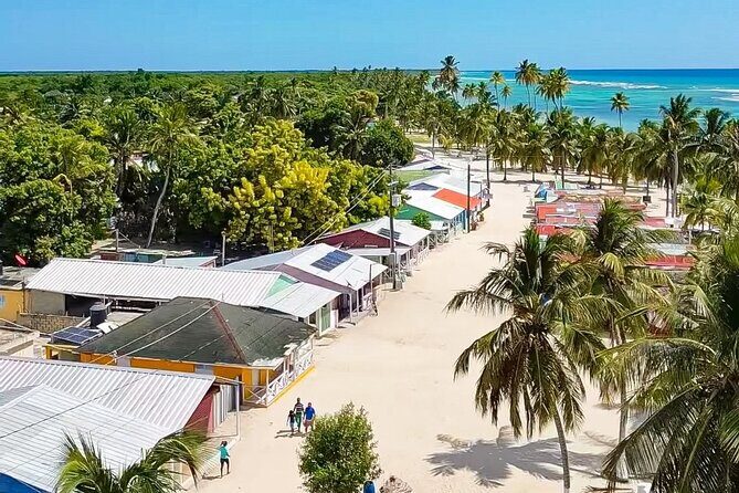 Saona, Mano Juan, Canto de la playa away from the tourist crowds - The Sum Up